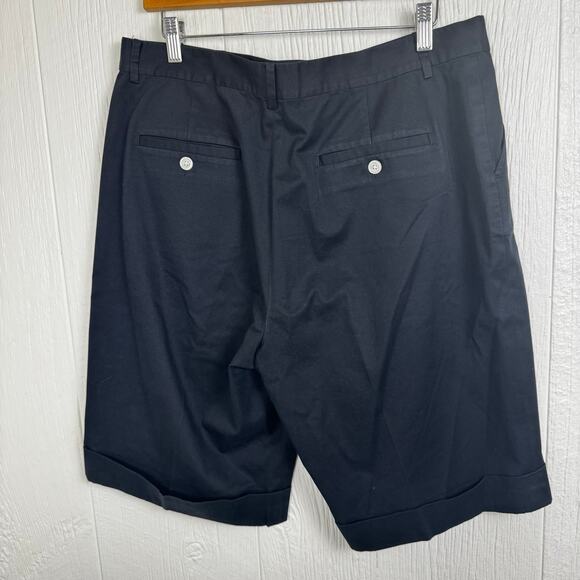 Lauren Ralph Lauren Active Black Bermuda Shorts Size 14 High Rise Flat Front - Picture 5 of 13